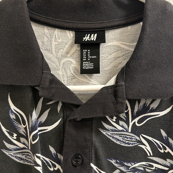 H&M Shirt - Picture 3 of 3
